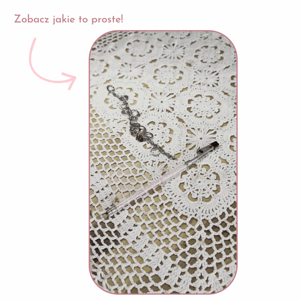 Twoja ulubiona biżuteria założona w kilka sekund. Samodzielnie. Bez wysiłku.